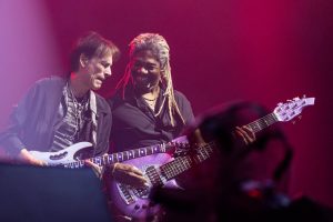 STEVE VAI 8