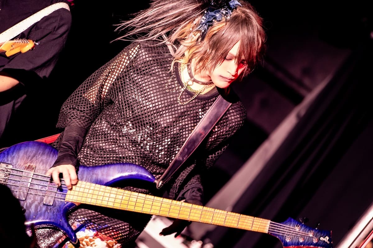 ダウト（D=OUT）が語うビジュアル系の一番の魅力とは？ - MeMeOn 迷迷音