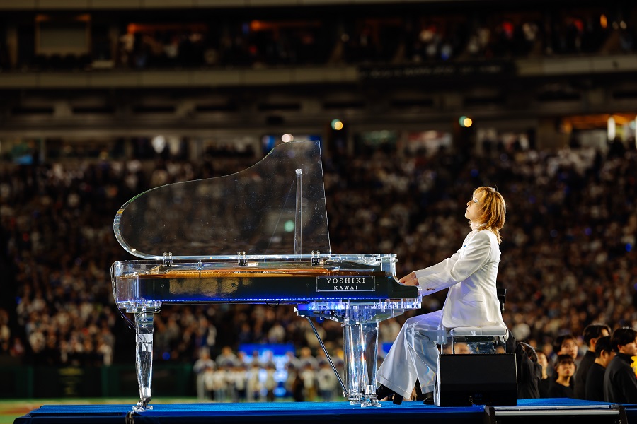 MLB東京開幕戰　YOSHIKI 術後首次公開演出彈奏日本和美國國歌