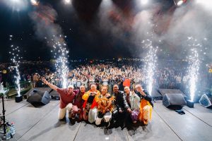 %E9%98%BF%E7%88%86%E5%9C%A8%E4%B8%BB%E8%88%9E%E5%8F%B0%E7%9A%84%E6%BC%94%E5%87%BA%E6%94%B6%E7%A9%AB%E6%BB%BF%E6%BB%BF%E6%A8%82%E8%BF%B7