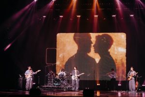 AUTTA與椅子樂團