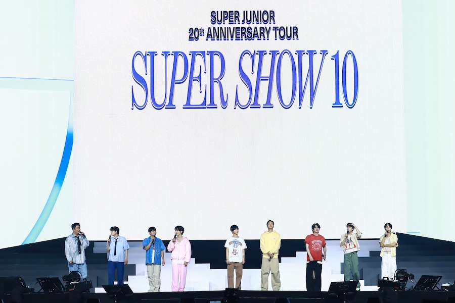 SUPER JUNIOR
