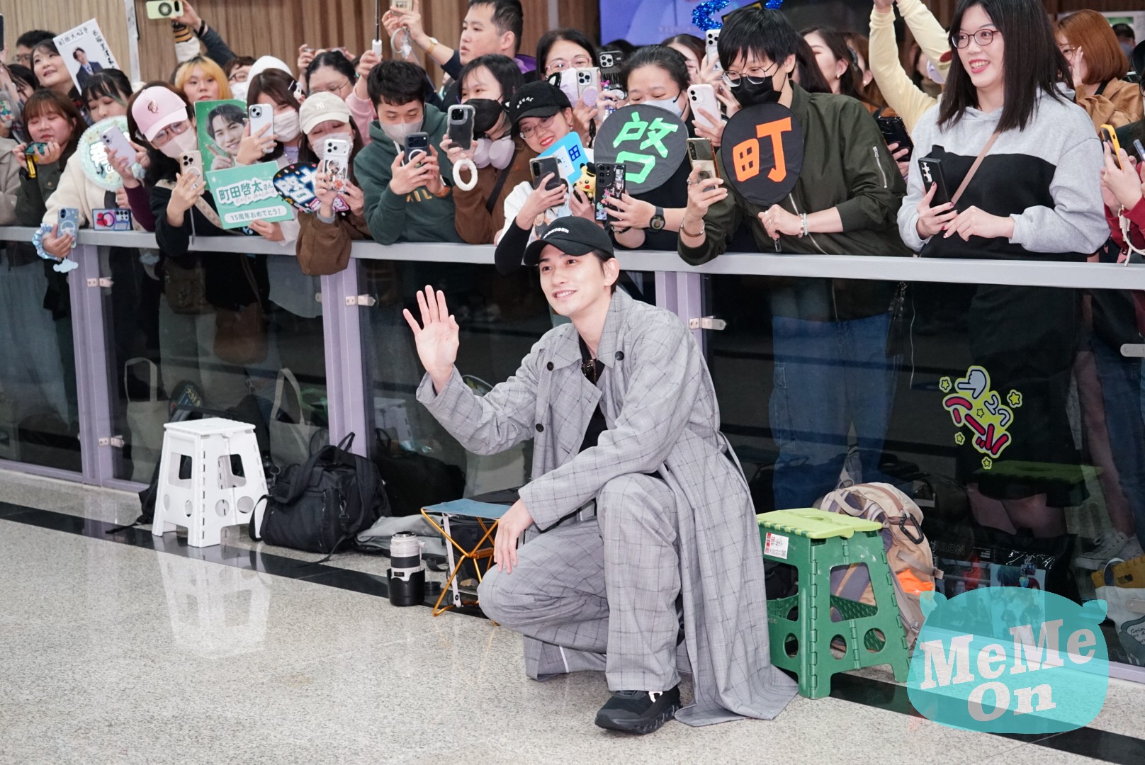 日劇男神町田啓太帥氣抵台!手持吉他、親切蹲下與粉絲合影(附圖) 7 町田啓太