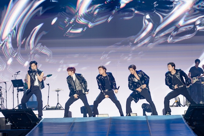 INFINITE